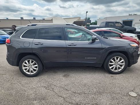 Used 2015 Jeep Cherokee Limited AWD/4WD image 5