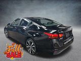 Used 2020 Nissan Altima 2.5 SR w/ Premium Package image 3