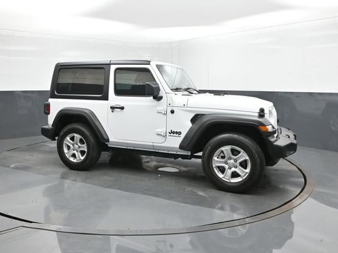 Used 2022 Jeep Wrangler Sport S image 17