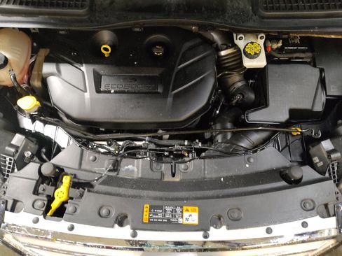 Used 2019 Ford Escape Titanium AWD/4WD image 30