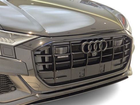 Used 2023 Audi Q8 Prestige image 4