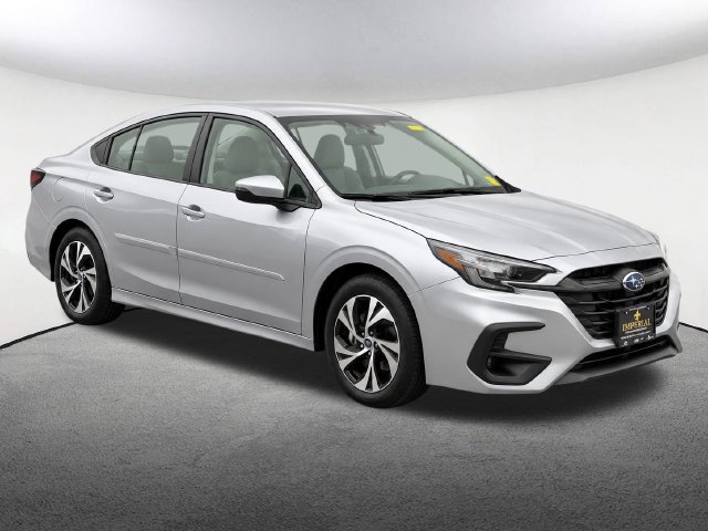 Used 2024 Subaru Legacy Premium AWD/4WD image 2