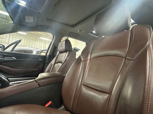 Used 2019 Buick Enclave Avenir w/ Avenir Technology Package image 6