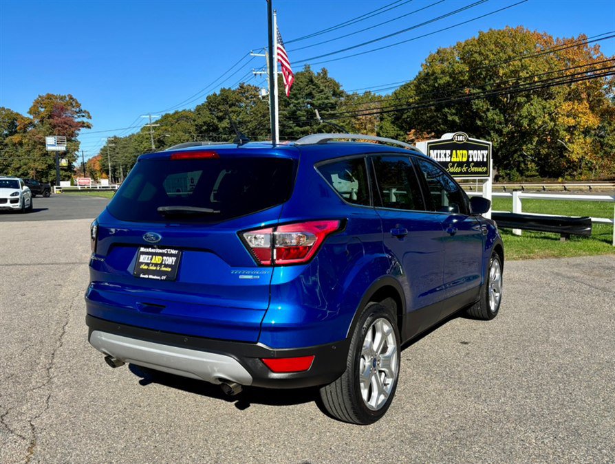 Used 2018 Ford Escape Titanium w/ Ford Safe & Smart Package AWD/4WD image 6