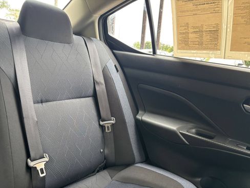 Used 2025 Nissan Versa SV FWD image 35