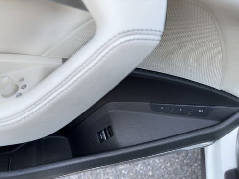 Certified 2024 Audi Q8 e-tron Premium Plus w/ Premium Plus Package image 5