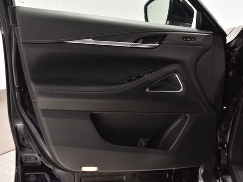 Certified 2025 INFINITI QX60 Luxe w/ Vision Package image 10