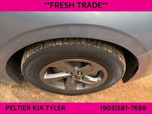 Used 2021 Kia K5 LXS FWD image 14