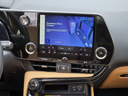Used 2025 Lexus NX 350h AWD w/ Accessory Package (P3) image 20