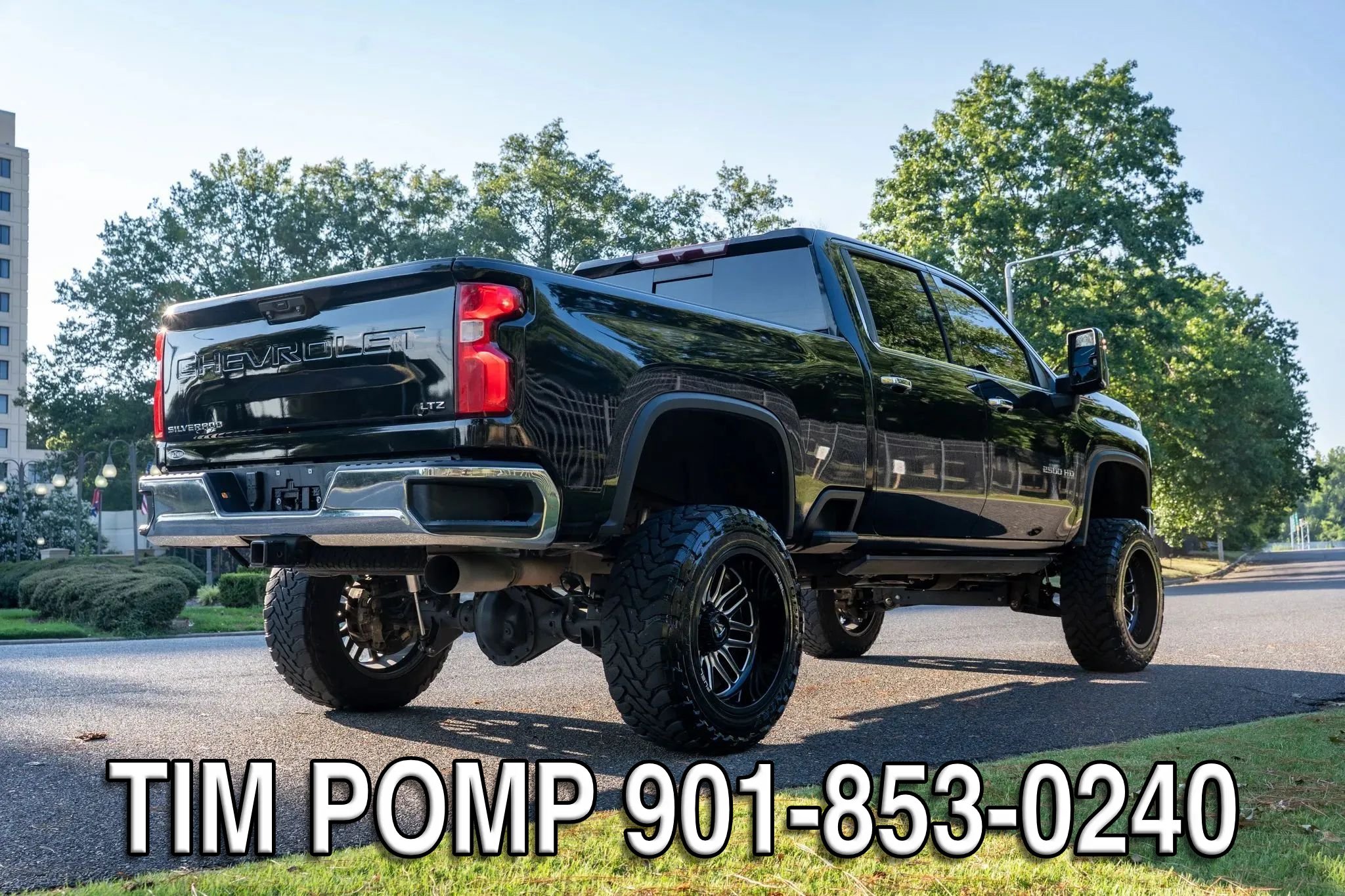 Used 2021 Chevrolet Silverado 2500 LTZ AWD/4WD image 5