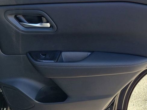 New 2026 Nissan Rogue SV image 33