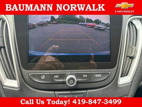 Used 2020 Chevrolet Malibu LS FWD image 25