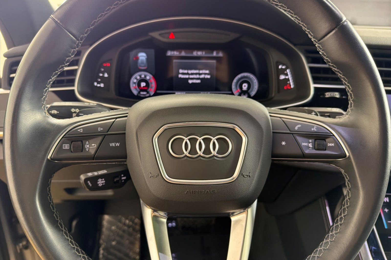 Used 2022 Audi Q8 Premium Plus AWD/4WD image 22