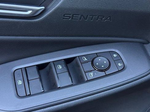 New 2026 Nissan Sentra SV w/ SV Convenience Package FWD image 19