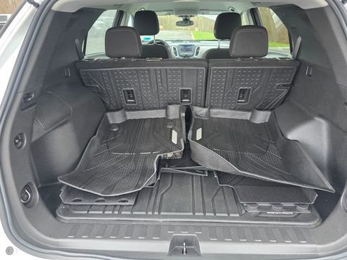 Used 2021 Chevrolet Equinox LS w/ LS Convenience Package AWD/4WD image 15