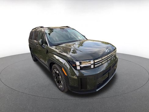 Used 2025 Hyundai Santa Fe SEL image 4