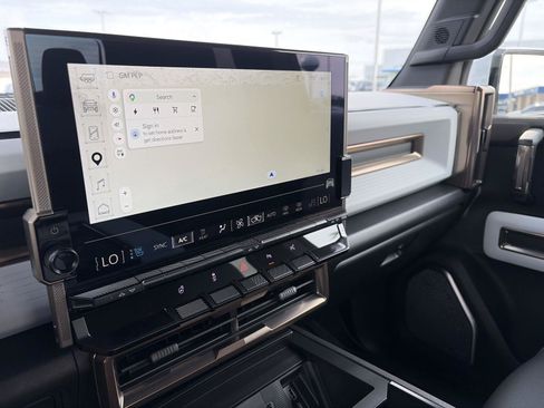 Used 2025 GMC Hummer EV 3X AWD/4WD image 38
