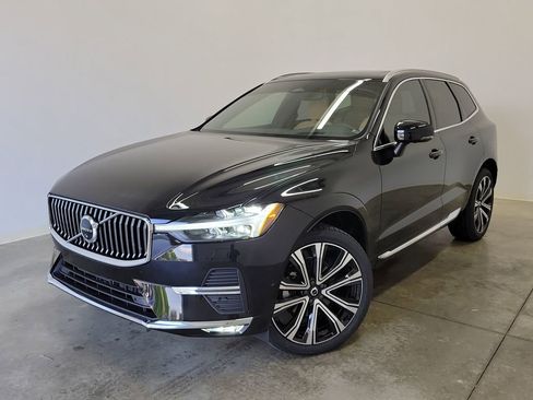 Used 2023 Volvo XC60 B5 Ultimate w/ Climate Package FWD image 34