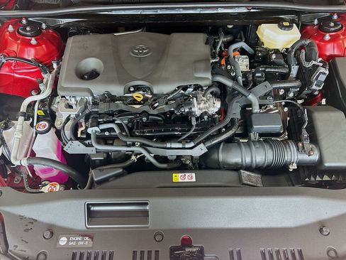 New 2026 Toyota Camry SE FWD image 8