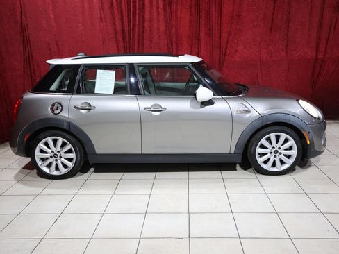 Used 2018 MINI Cooper S FWD image 8