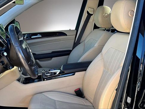 Used 2016 Mercedes-Benz GLE 350 w/ Premium Package image 20