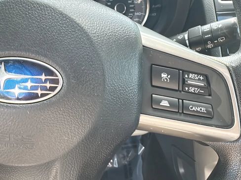 Used 2016 Subaru Forester 2.5i Premium AWD/4WD image 32