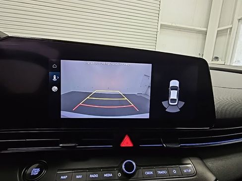 Used 2022 Hyundai Elantra N image 18