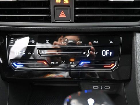 New 2026 Volkswagen Jetta Sport image 9