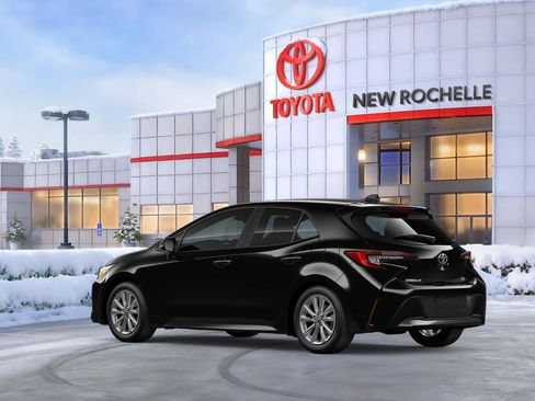 New 2026 Toyota Corolla SE FWD image 6