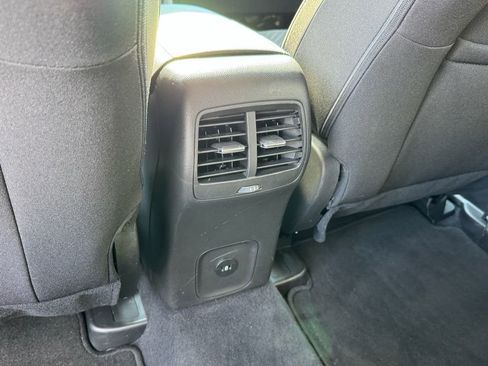 Used 2023 Ford Escape Active image 13