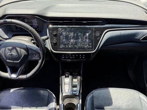 Used 2022 Chevrolet Bolt EUV Premier FWD image 11