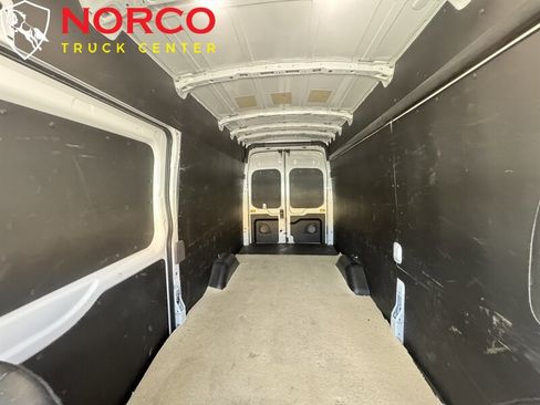 Used 2023 Ford E-Transit 148 High Roof Extended w/ Load Area Protection Package image 21