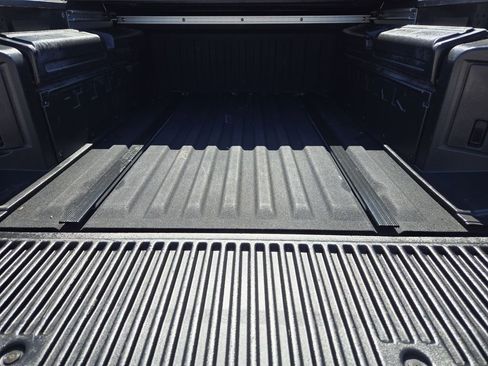 Used 2018 Nissan Titan Platinum Reserve w/ Platinum Utility Package image 34