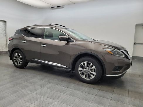 Used 2018 Nissan Murano SV image 11