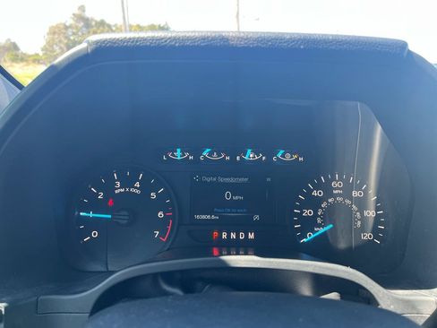 Used 2018 Ford F150 XL w/ Equipment Group 101A Mid AWD/4WD image 10