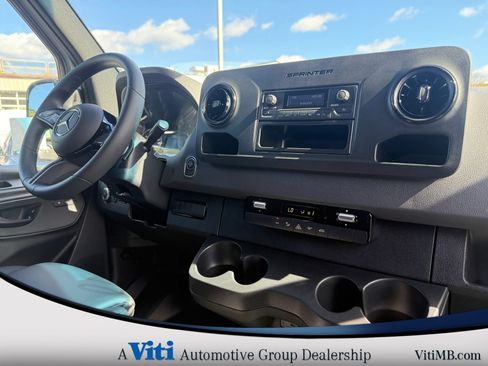 Used 2026 Mercedes-Benz Sprinter 3500 image 2