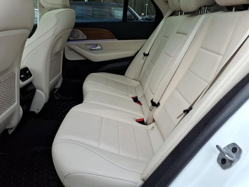 Used 2022 Mercedes-Benz GLE 450 4MATIC image 17