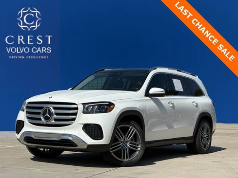 Used 2024 Mercedes-Benz GLS 450 4MATIC image 1