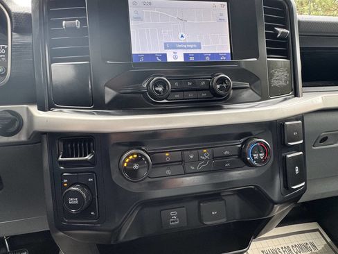 Used 2022 Ford F150 XL w/ Equipment Group 101A High image 19