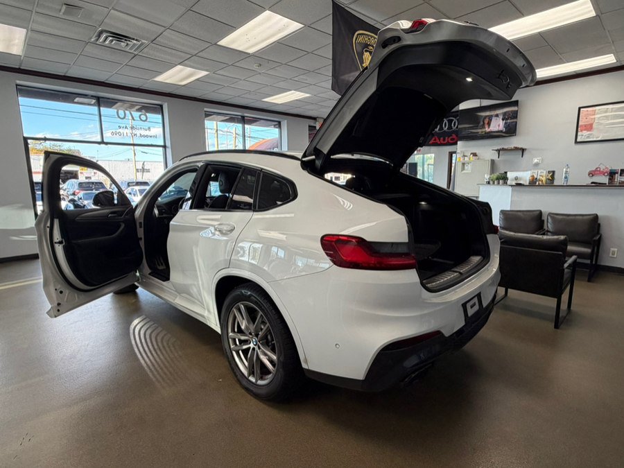 Used 2021 BMW X4 M40i w/ Executive Package AWD/4WD image 24