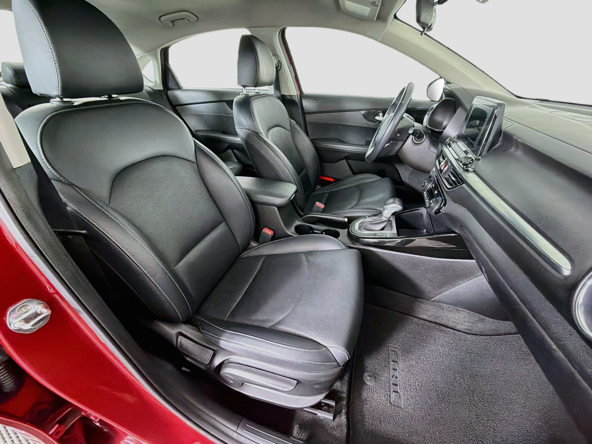 Used 2020 Kia Forte EX FWD image 30