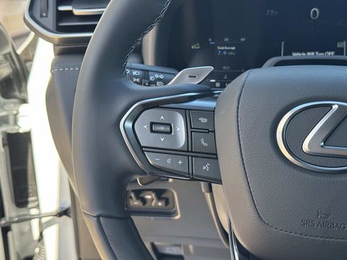 New 2026 Lexus LX 700h Luxury image 32