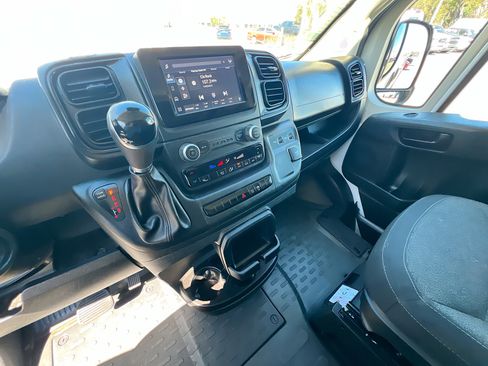 Used 2022 RAM ProMaster 2500 image 26