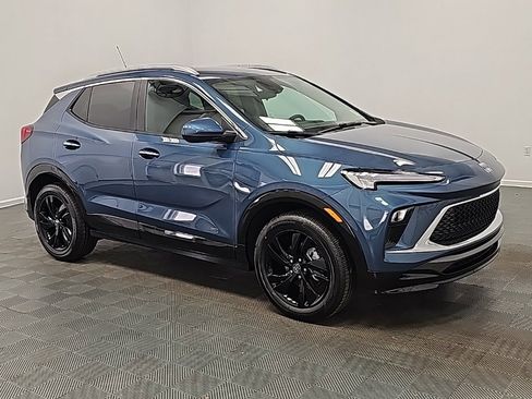 New 2026 Buick Encore GX Sport Touring image 2
