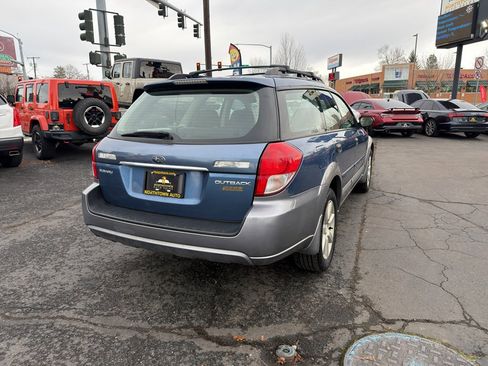 Used 2009 Subaru Outback 2.5i Special Edition image 4