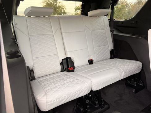 Certified 2026 Cadillac Escalade Platinum Sport w/ LPO, ONYX Package image 33