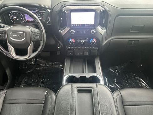 Used 2020 GMC Sierra 2500 Denali w/ Denali Ultimate Package AWD/4WD image 3