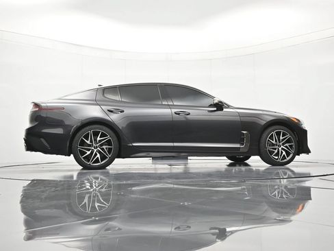 Used 2023 Kia Stinger GT-Line w/ Sun & Sound Package RWD image 39