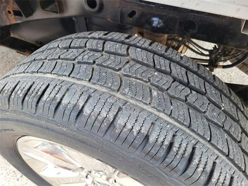 Used 2019 Ford F150 Lariat image 28