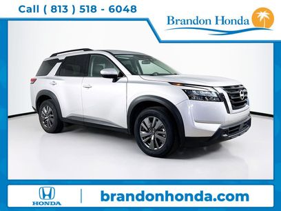 Used 2025 Nissan Pathfinder SV